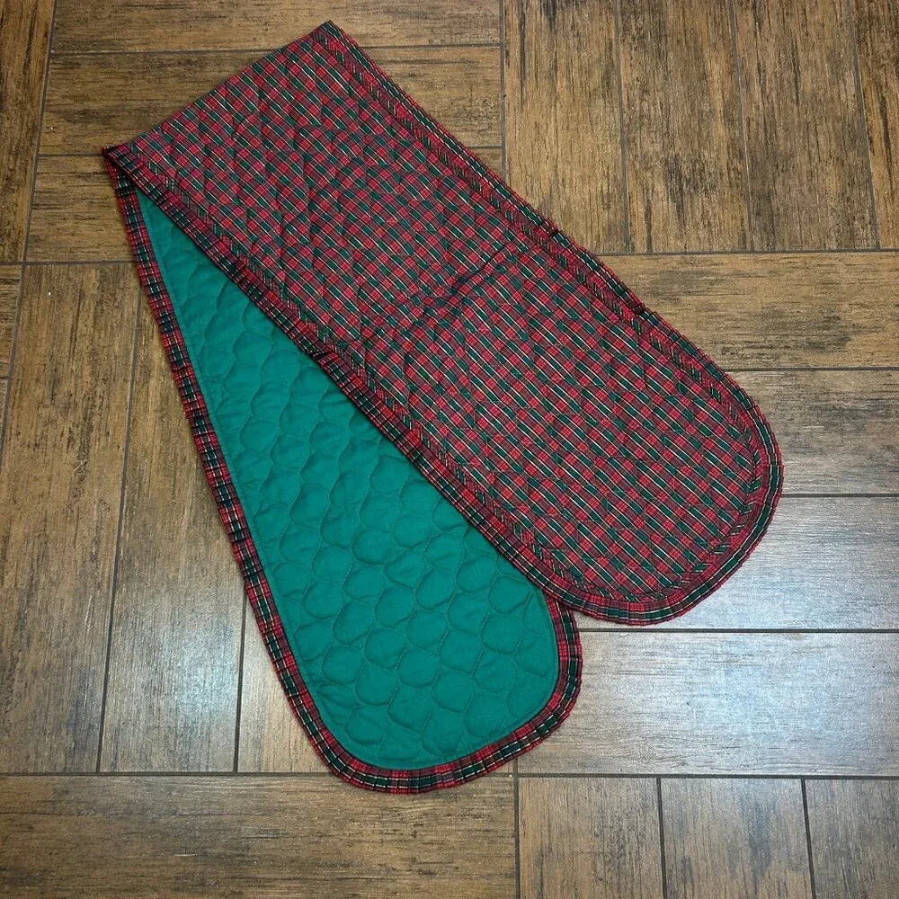 Table Runner Holiday Christmas Red Green Plaid Quilted Ruffled Edge